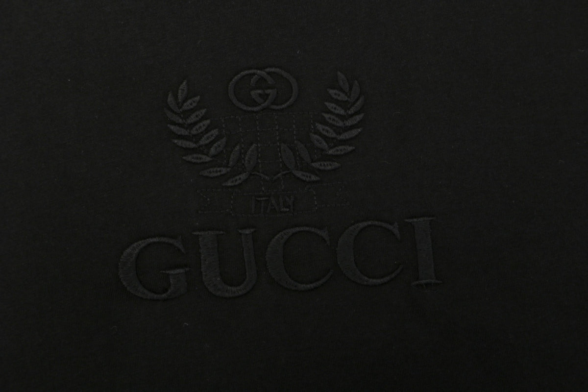 Gucci Tonal Laurel Wreath G Embroidered Short-Sleeve T-Shirt Black