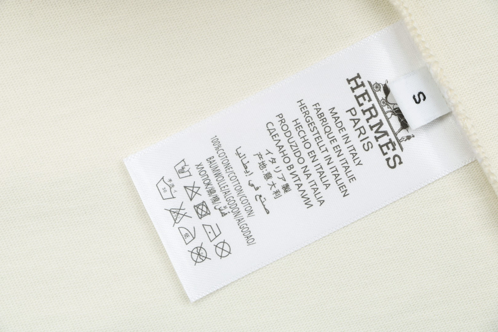 Hermès Openwork Floral Embroidered Short Sleeve T-Shirt