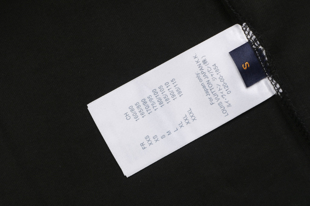 Louis Vuitton Gradient Monogram Flocked Lovers Script Long Sleeve T-Shirt | Black