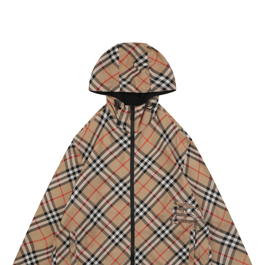 Burberry Reversible Vintage Check Diagonal Jacquard Hooded Jacket | Black