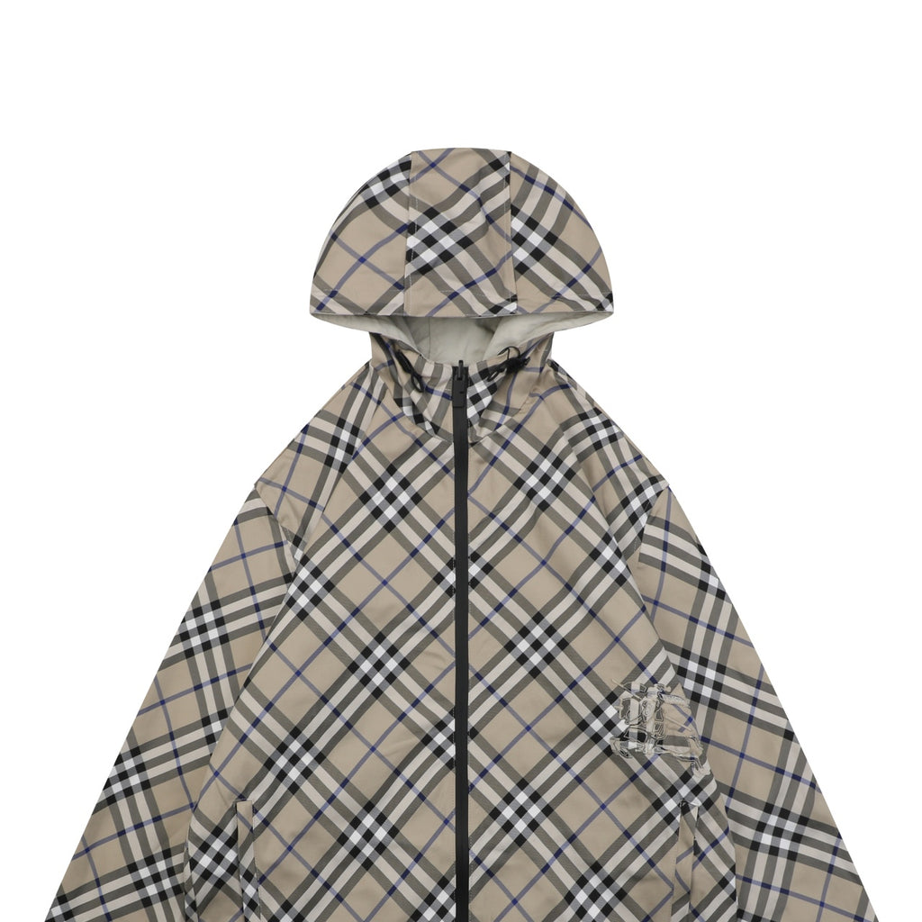 Burberry Reversible Vintage Check Diagonal Jacquard Hooded Jacket | Stone Taupe