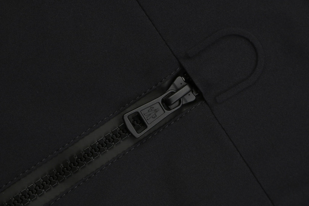 Moncler Tonal Shadow Text Logo Hooded Anorak | Black