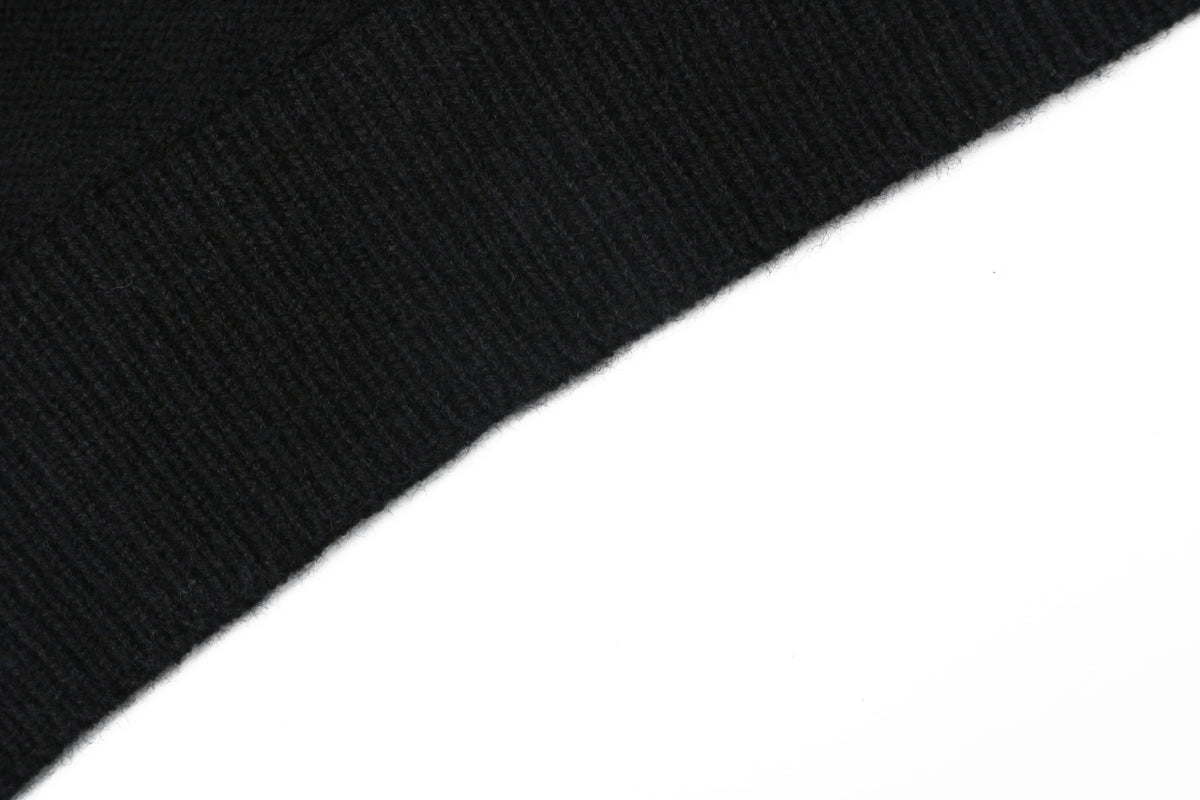 Burberry Equestrian Knight Lower-Hem Crewneck Sweater in Black