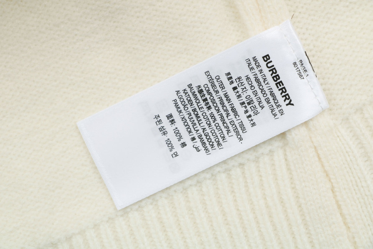 Burberry Equestrian Knight Lower-Hem Crewneck Sweater in Ivory