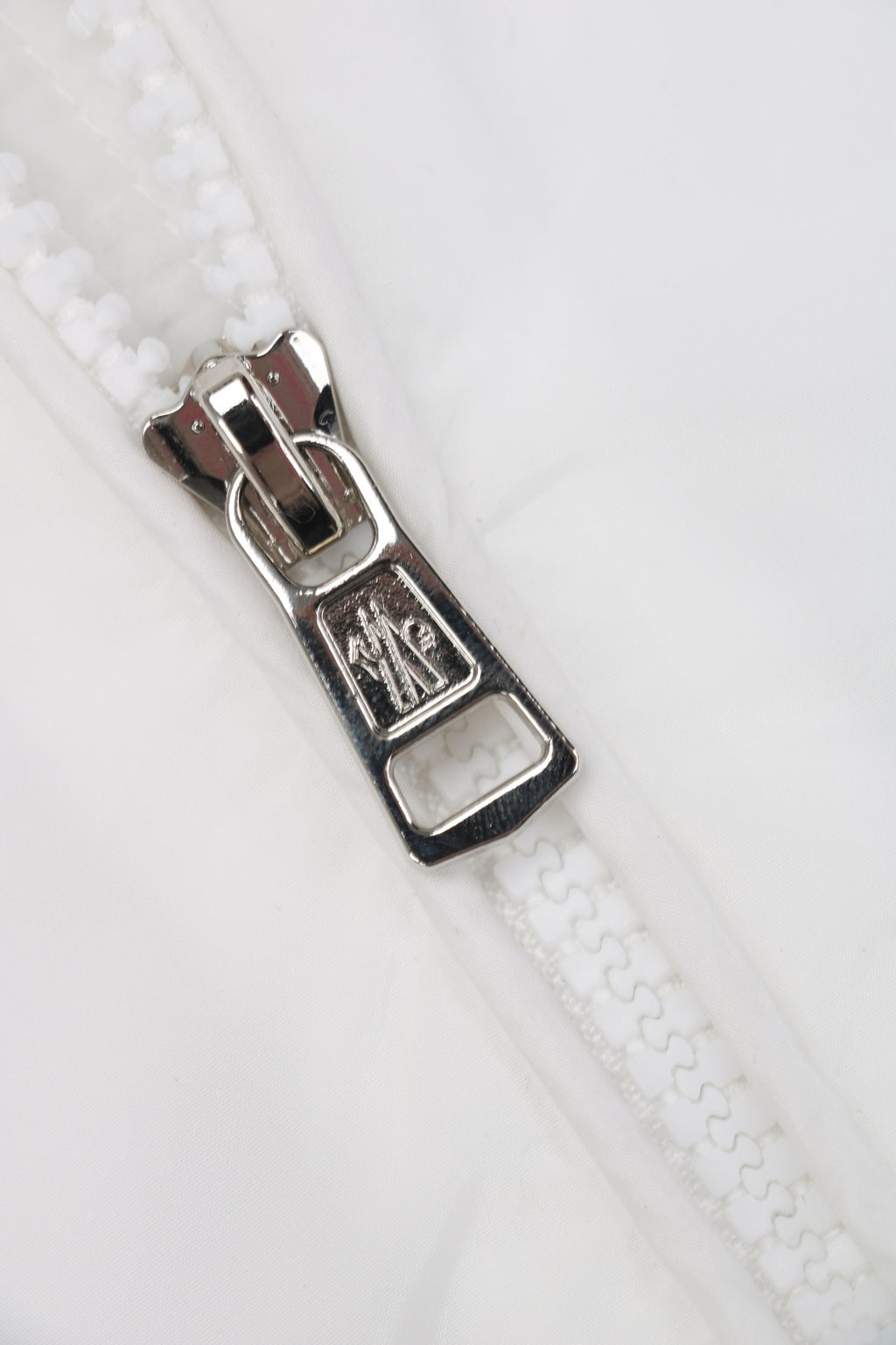 Moncler 25SS Grimpeurs Hooded Sun-Protection Jacket in White