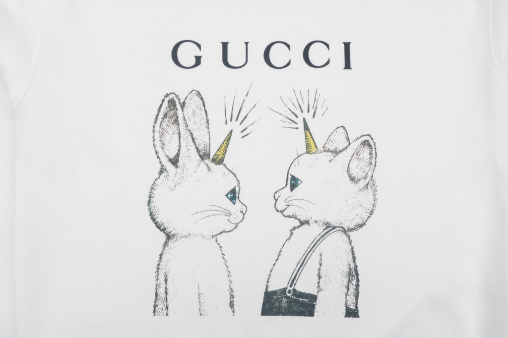 Gucci Unicorn Cat Graphic Crewneck Sweatshirt - White