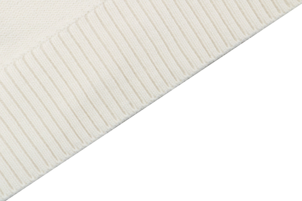 AMI 25FW Heart Emblem Polo Sweater in Cream