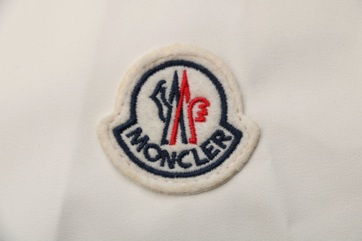Moncler Off-White Tonal-Pattern Hooded Jacket with Subtle Lettering