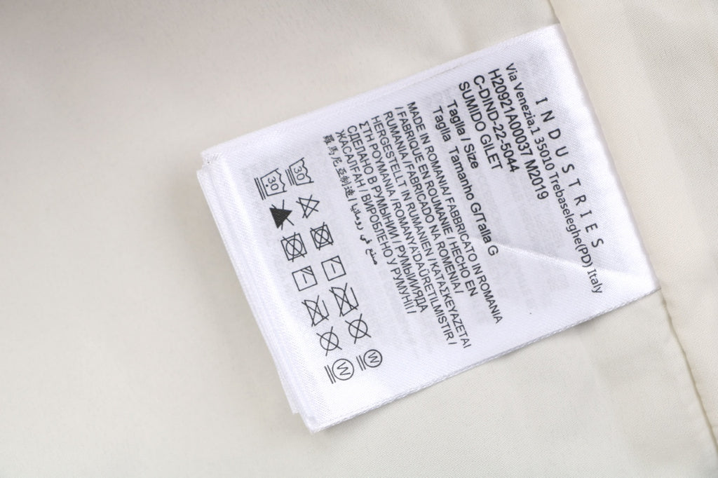 Moncler Off-White Tonal-Pattern Hooded Jacket with Subtle Lettering